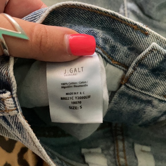 John galt high rise light wash shorts - Picture 3 of 3